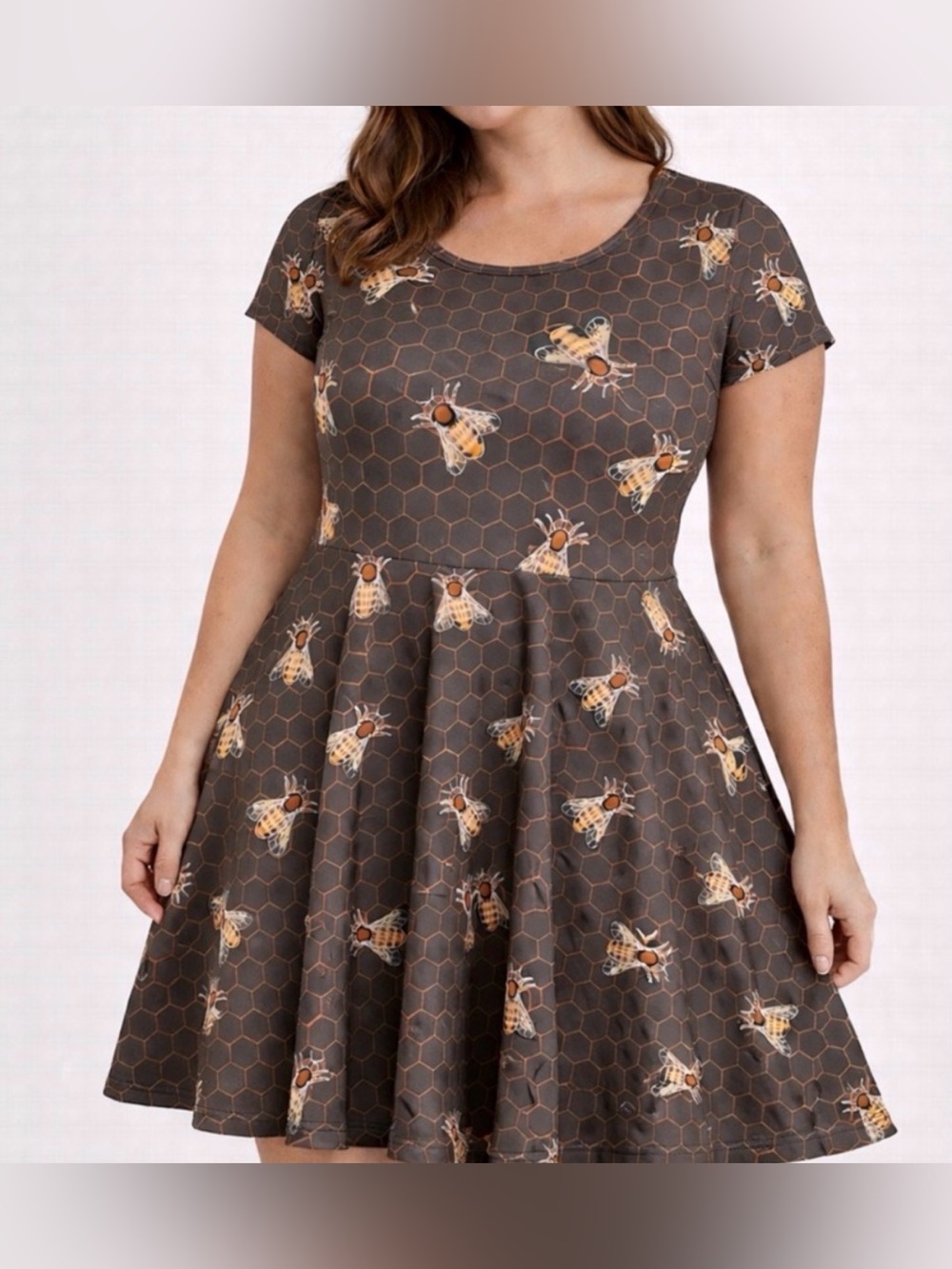 CowCow Bee Print Fit & Flare Dress women’s Size M Honeycomb A-Line Stretch(E64)✨